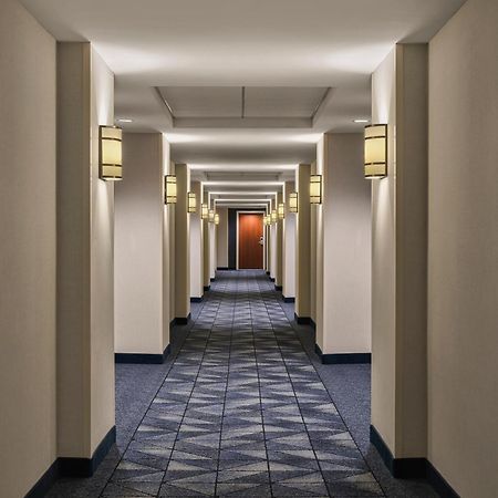 Courtyard By Marriott Halifax Downtown Hotel Екстериор снимка