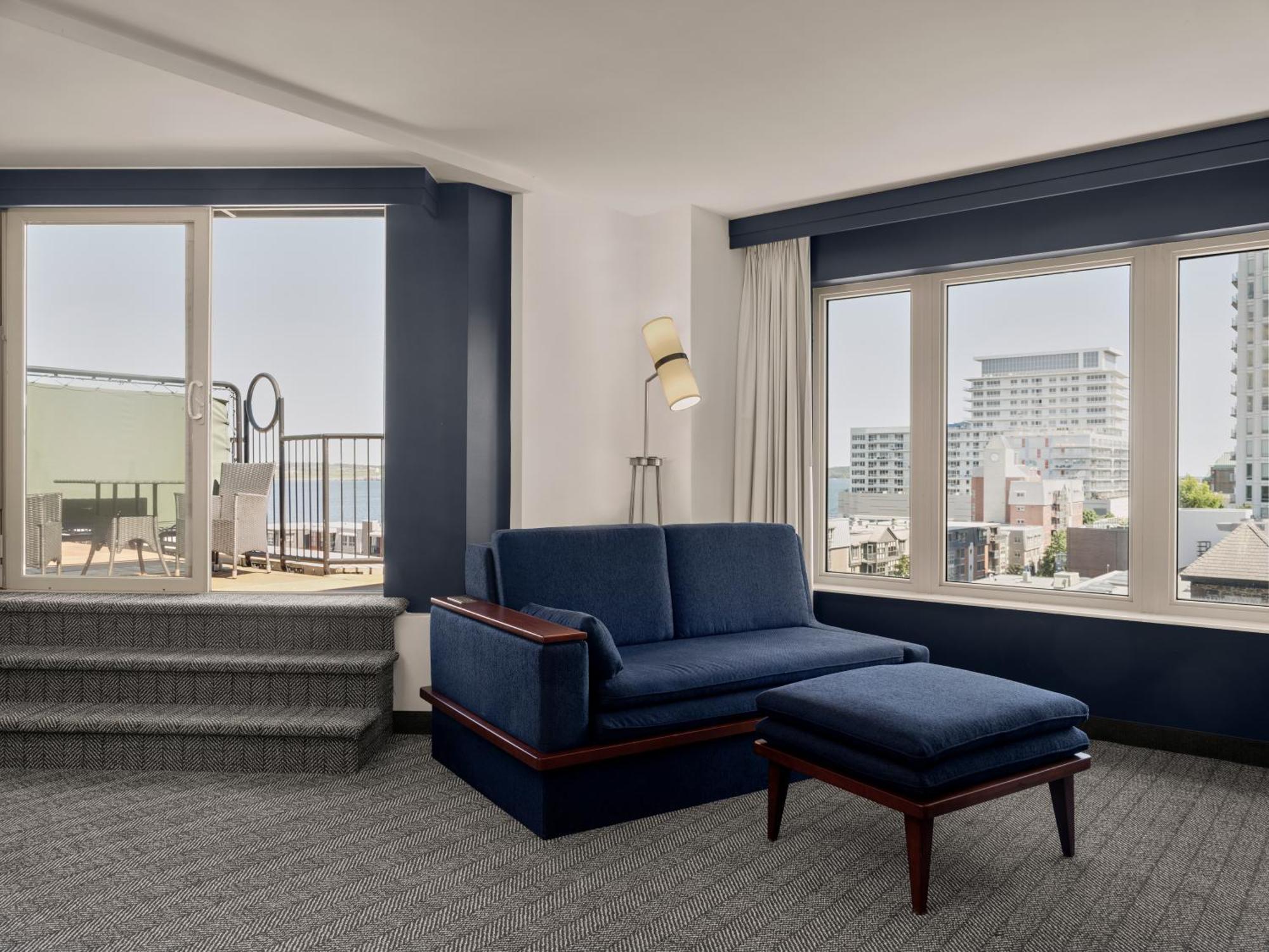 Courtyard By Marriott Halifax Downtown Hotel Екстериор снимка