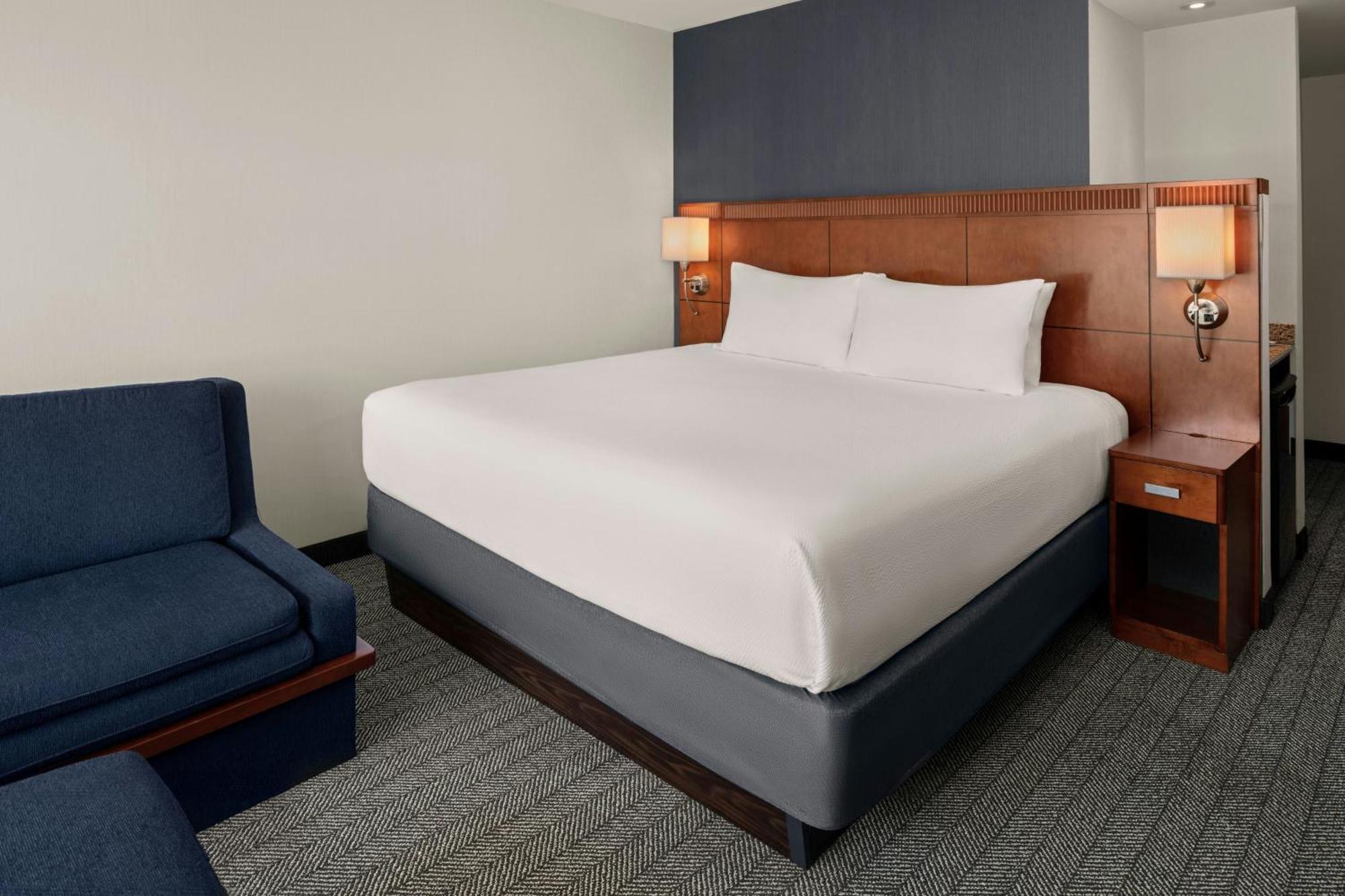 Courtyard By Marriott Halifax Downtown Hotel Екстериор снимка