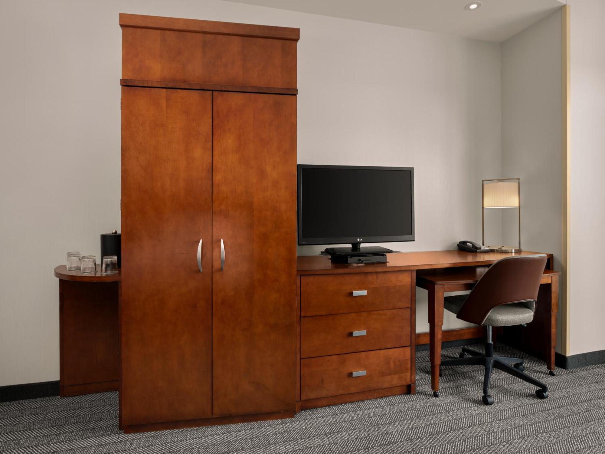 Courtyard By Marriott Halifax Downtown Hotel Екстериор снимка